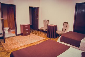Landay Hostel