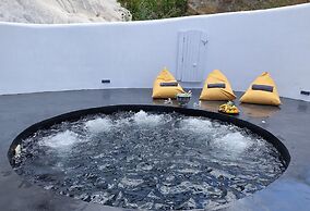 Thea Luxury Resort