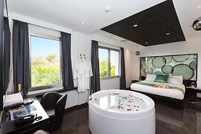 JC Hotel
