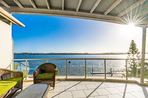 Riverside Apartments & Hotel Ballina