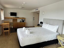 Riverside Apartments & Hotel Ballina