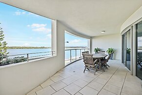 Riverside Apartments & Hotel Ballina