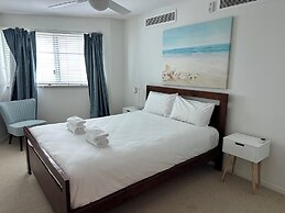 Riverside Apartments & Hotel Ballina