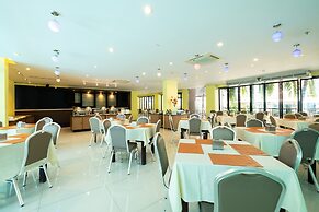 Vogue Pattaya Hotel