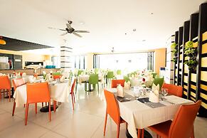 Vogue Pattaya Hotel