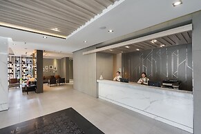 Altera Hotel and Residence