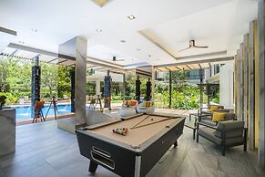 Altera Hotel and Residence