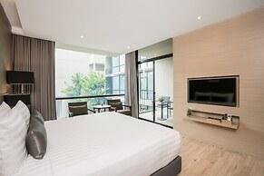 Altera Hotel and Residence
