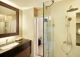 Altera Hotel and Residence