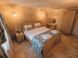 TURBEL CAVE HOUSE