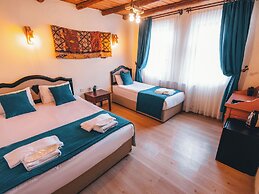 TURBEL CAVE HOUSE