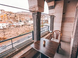 TURBEL CAVE HOUSE