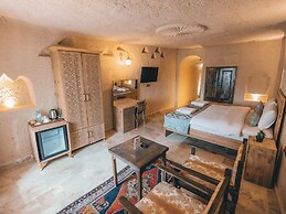 TURBEL CAVE HOUSE