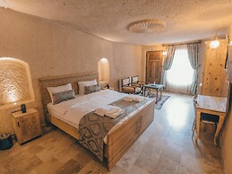 TURBEL CAVE HOUSE