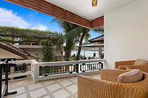 Crystal Bay Beach Resort