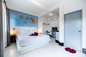 Crystal Bay Beach Resort