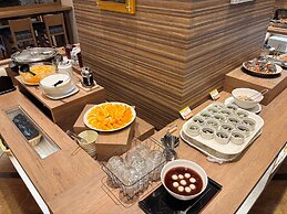 Hotel Route Inn Naha Tomariko