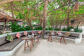 Chaweng Garden Beach Resort