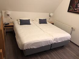 Hotel Asiris