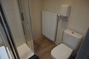 Hotel Asiris