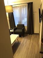 Hotel Asiris