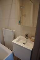 Hotel Asiris