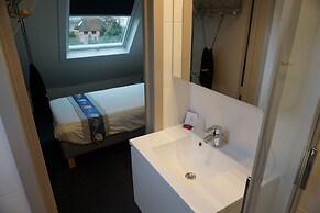 Hotel Asiris