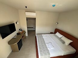 Magic Tulip Beach Hotel
