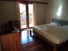 Lokasari Bungalows Spa & Gallery