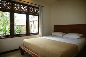Lokasari Bungalows Spa & Gallery