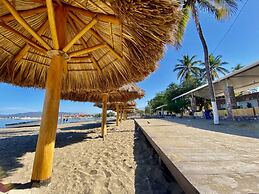 Zar Manzanillo