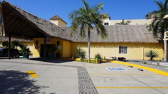 Zar Manzanillo
