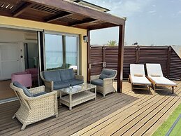 Petra Beach Hotel