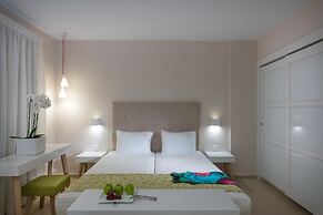 Petra Beach Hotel