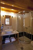 Likinia Hotel