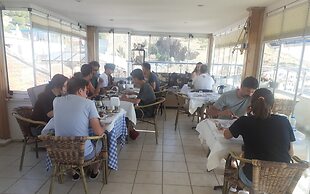 Adali Pansiyon