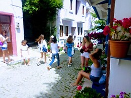 Adali Pansiyon