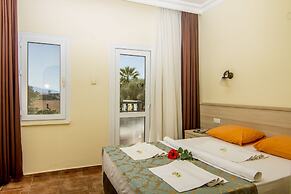 Magic Tulip Hotel