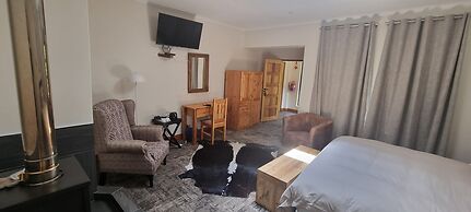 The Highlander Hotel