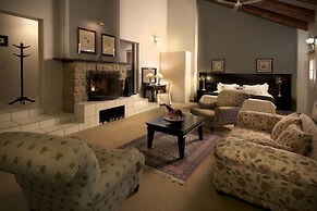 The Highlander Hotel