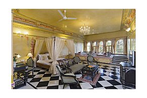 Chunda Palace