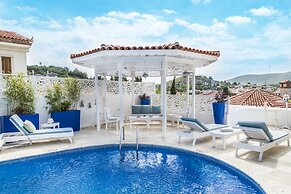 Alacati Degirmen Otel