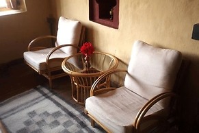 Gaun Ghar