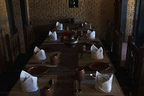 Gaun Ghar