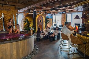 ABC Hotel