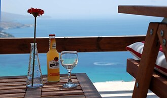 Andros Prive Suites