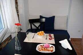 Andros Prive Suites