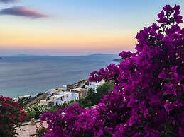 Andros Prive Suites