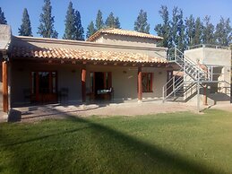 Posada Cavieres Wine Farm