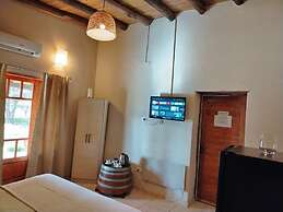 Posada Cavieres Wine Farm